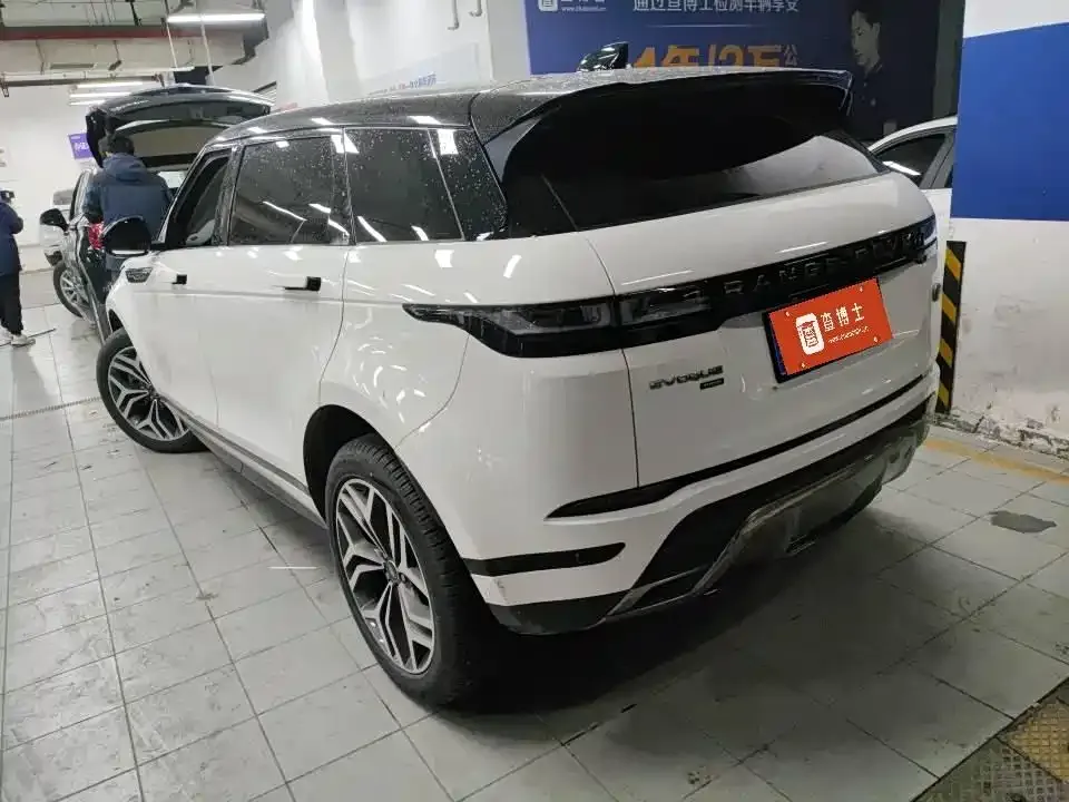 Land Rover Evoque — фото 9