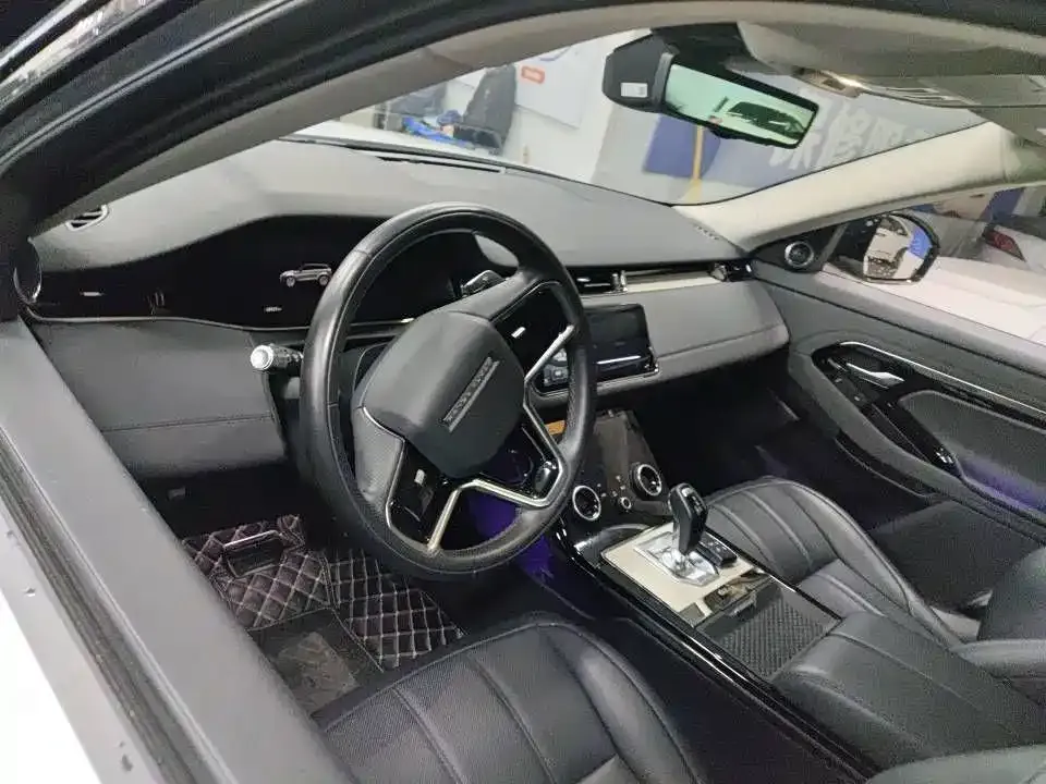 Land Rover Evoque — фото 5