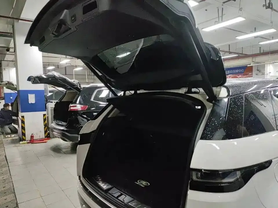 Land Rover Evoque — фото 6