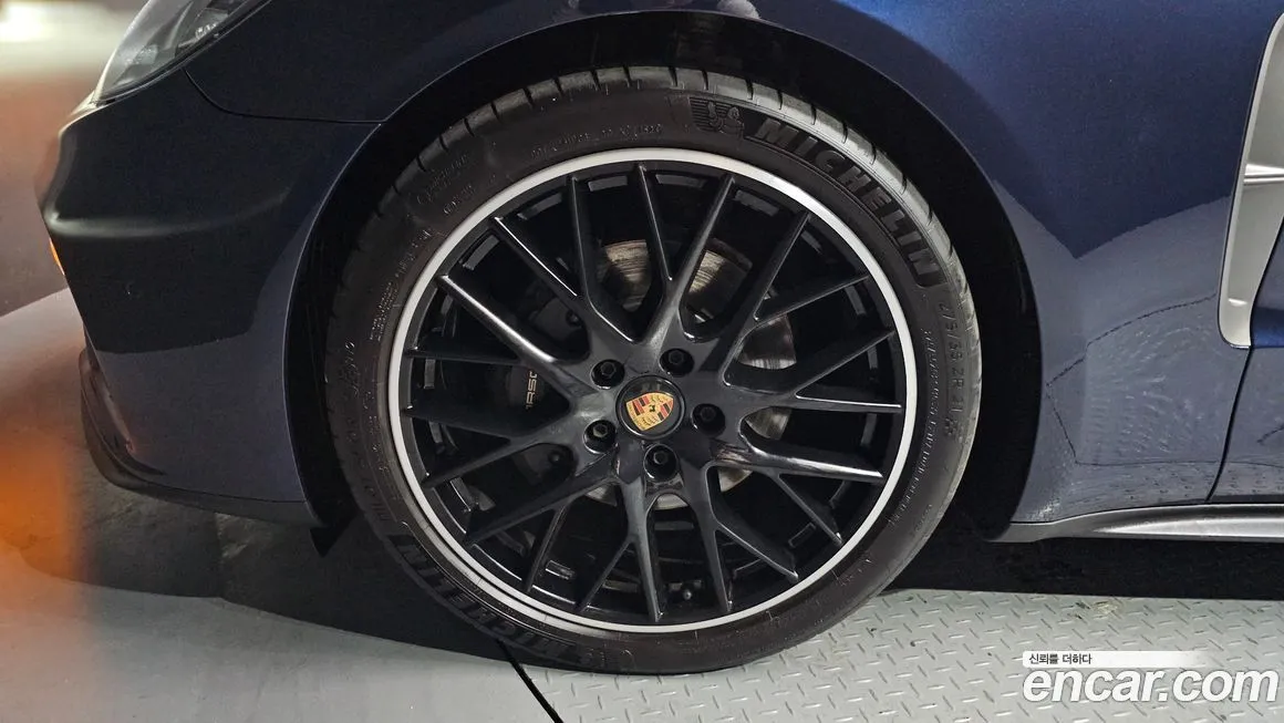 Porsche Panamera 2023 из KR, фото 7