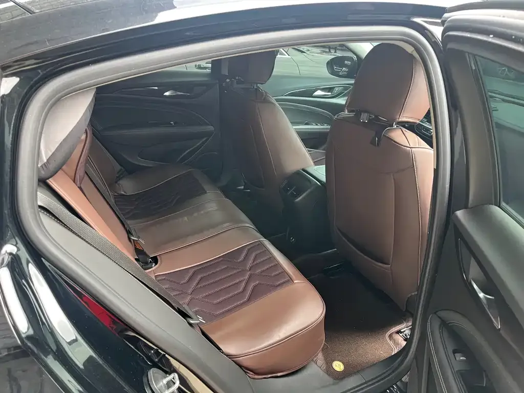 Buick Regal 2024 из CN, фото 5