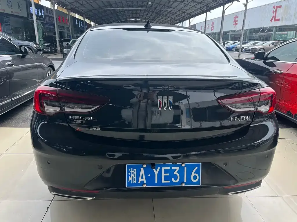Buick Regal 2024 из CN, фото 2