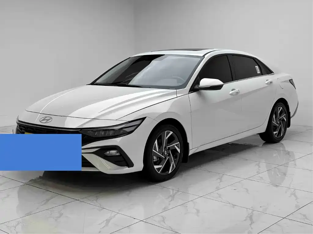 Hyundai Elantra 2025 из CN, фото 1