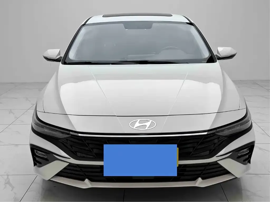 Hyundai Elantra 2025 из CN, фото 2
