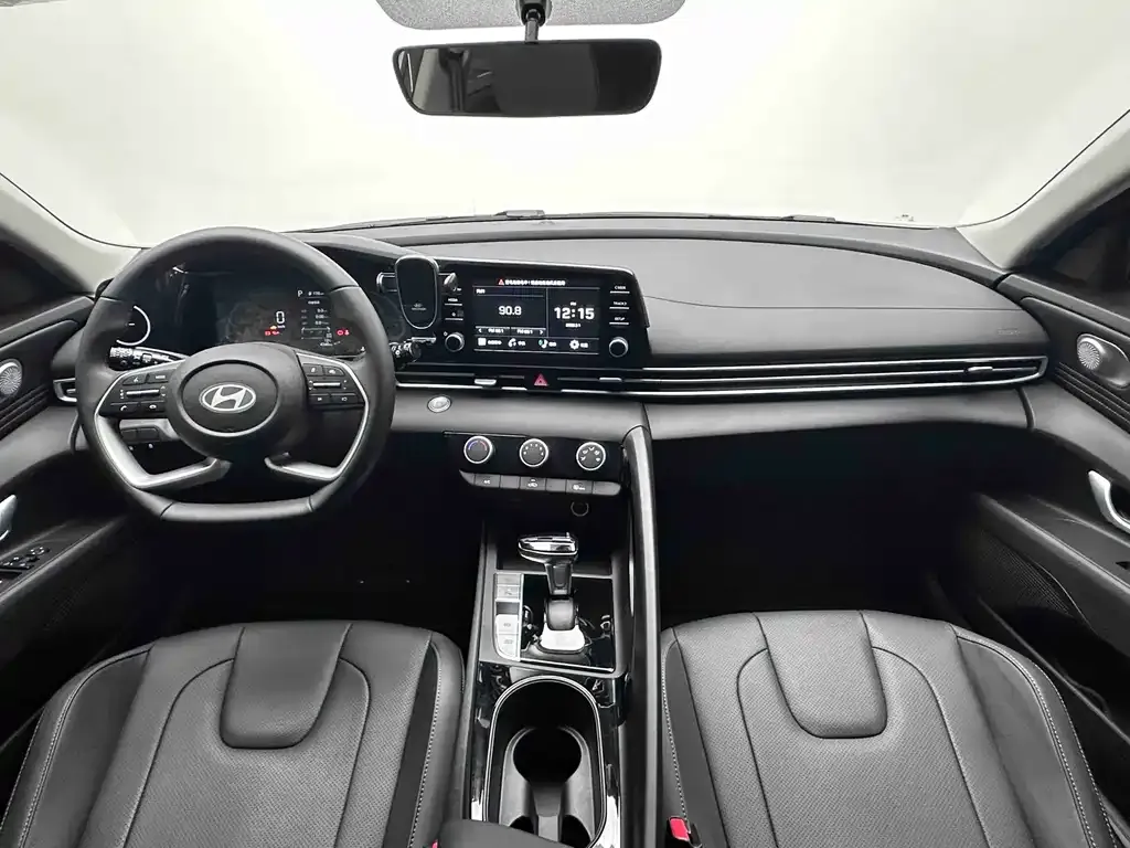 Hyundai Elantra 2025 из CN, фото 10