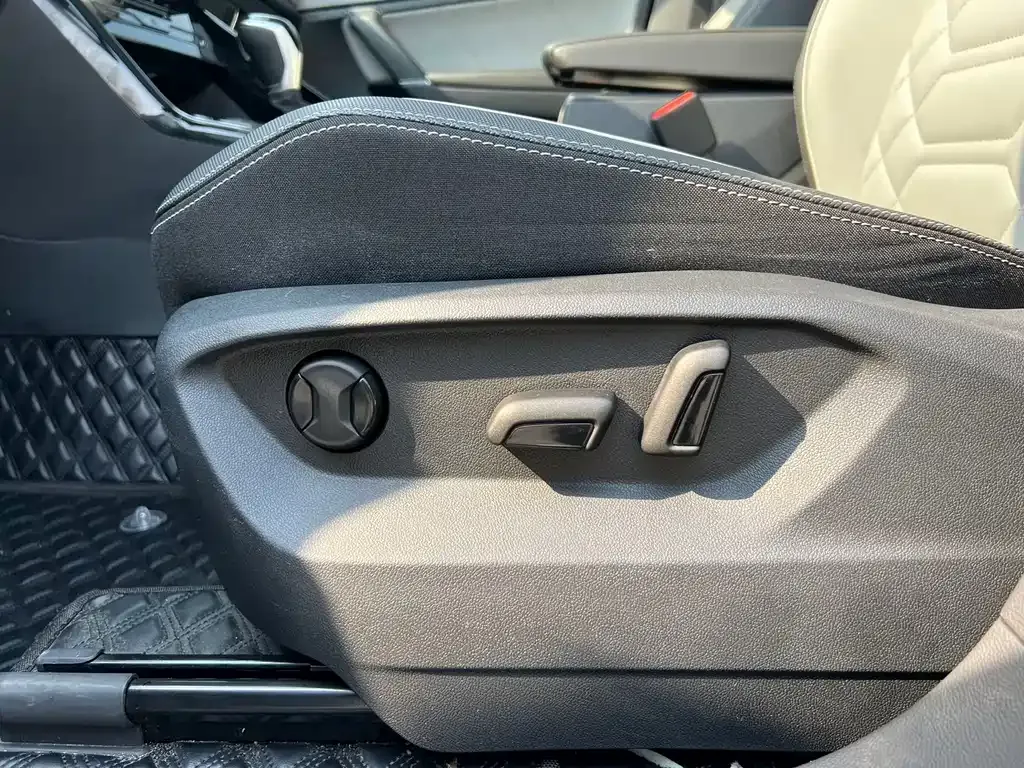 Volkswagen Tayron 2023 из CN, фото 5
