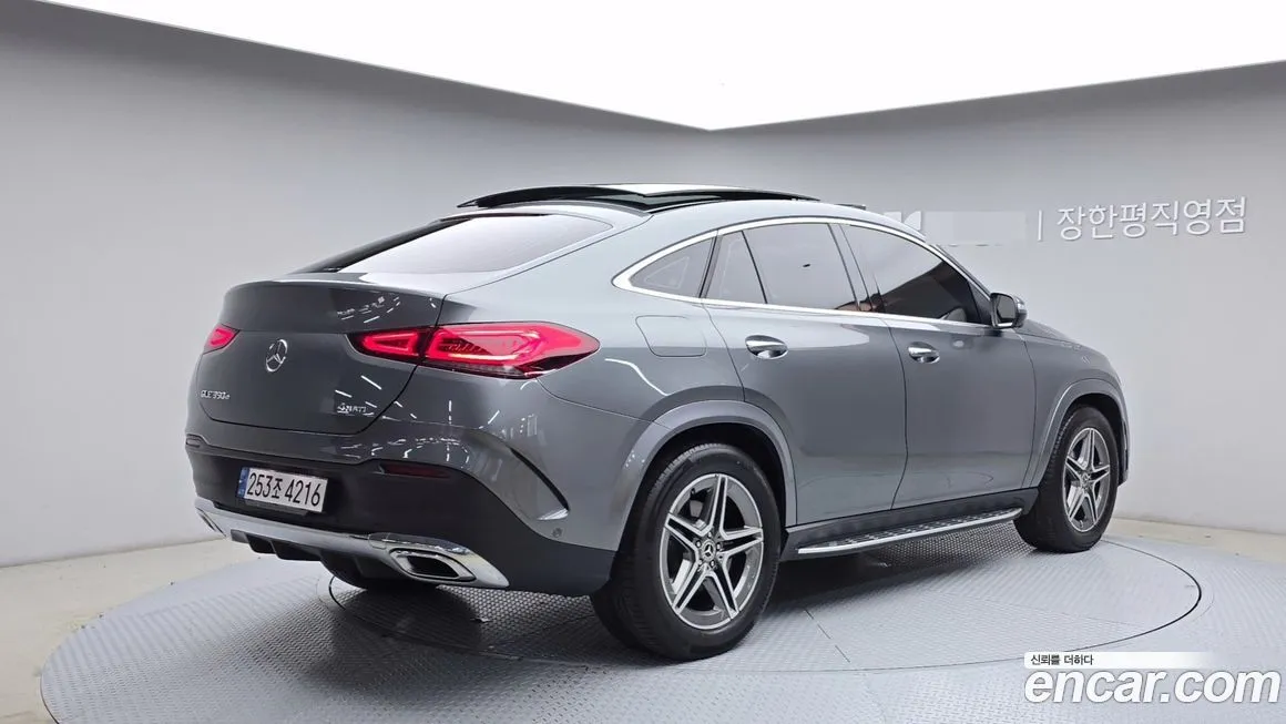 Mercedes-Benz GLE-Class — фото 7
