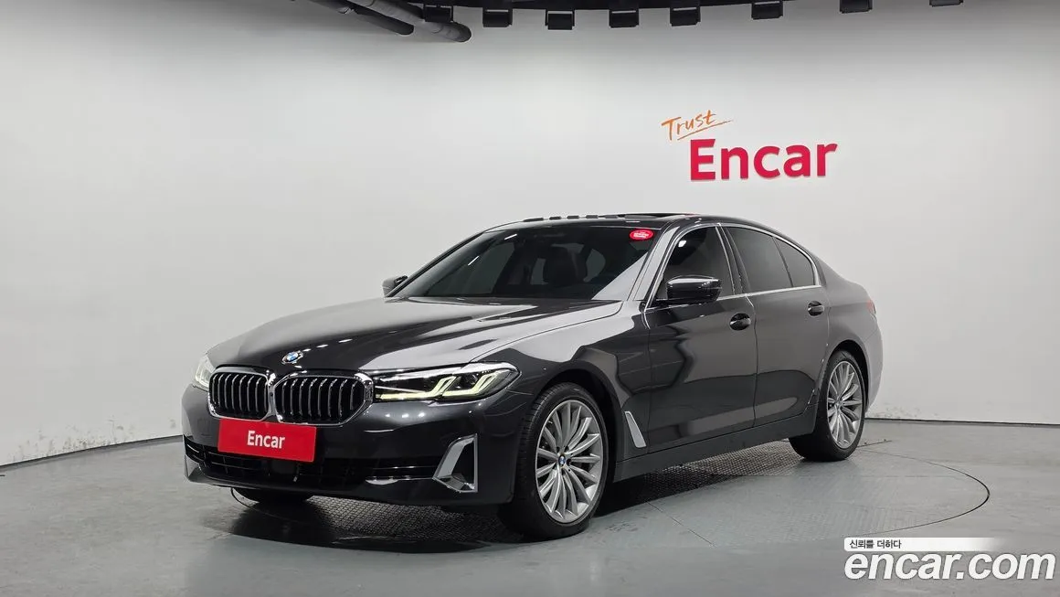 BMW 5-Series 2023 из KR, фото 1