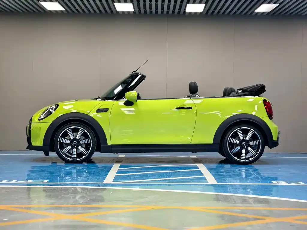 MINI Cooper (3-door) 2021 из CN, фото 3