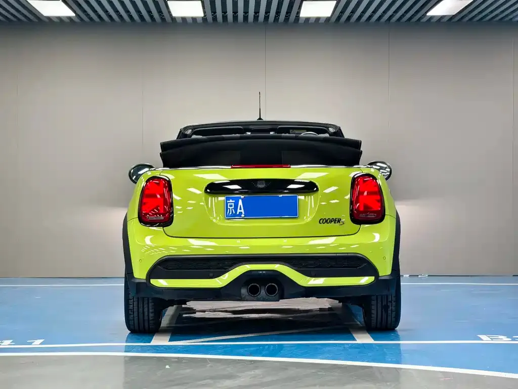 MINI Cooper (3-door) 2021 из CN, фото 2