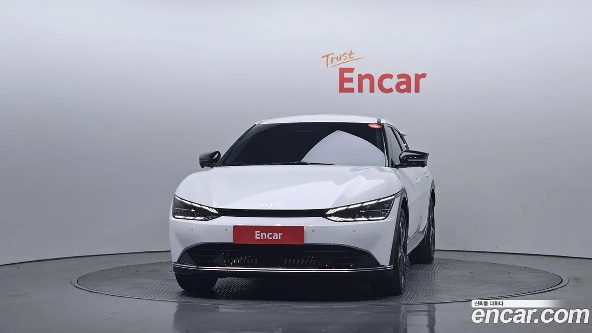 Kia EV6 2023 из KR, фото 6