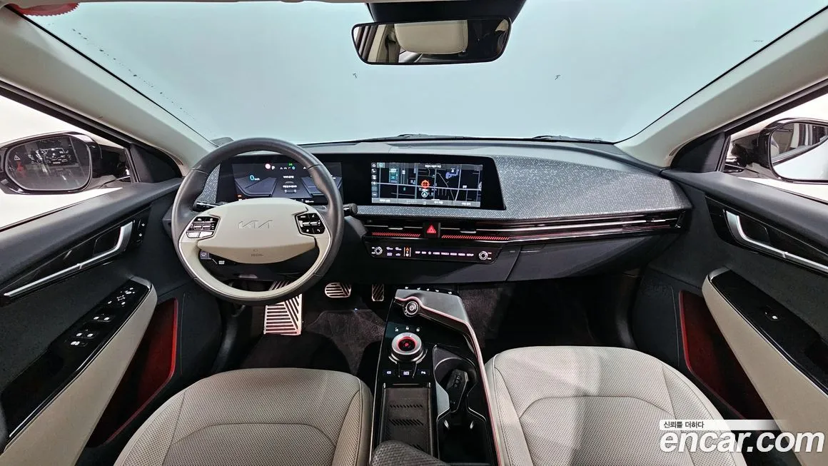 Kia EV6 2023 из KR, фото 2