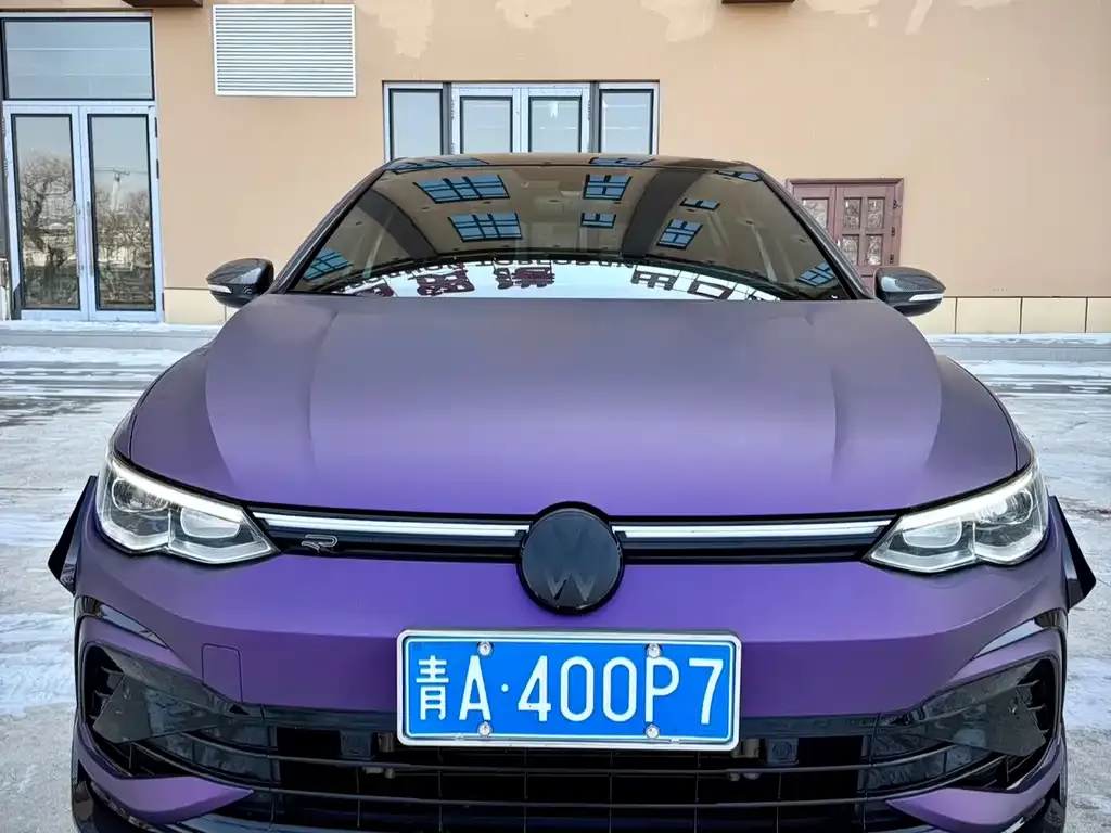 Volkswagen Golf 2023 из CN, фото 2