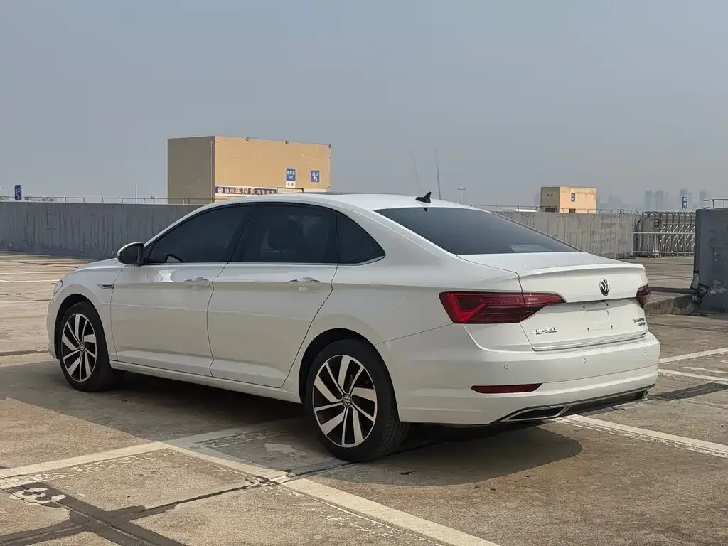 Volkswagen Sagitar 2022 из CN, фото 6