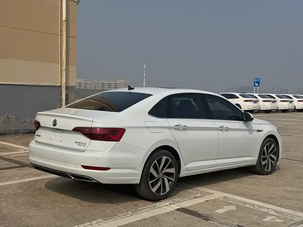 Volkswagen Sagitar 2022 из CN, фото 2