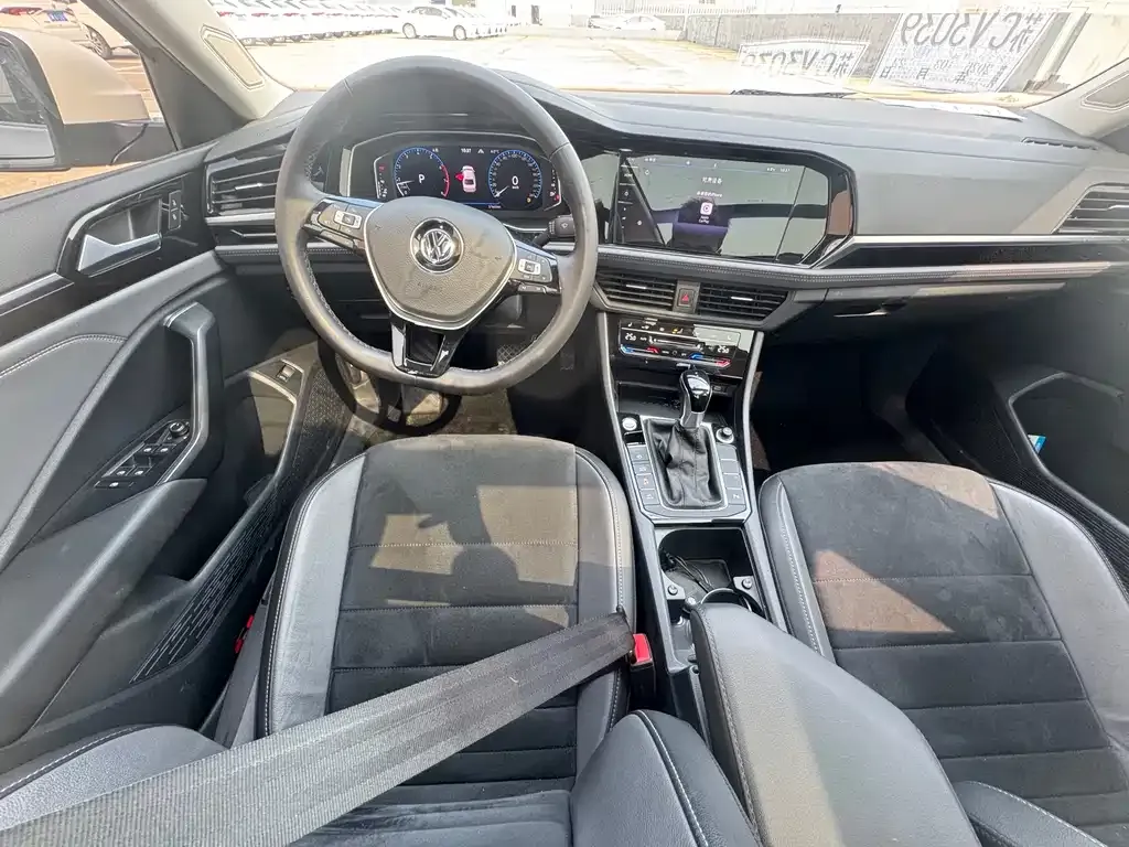 Volkswagen Sagitar 2022 из CN, фото 4