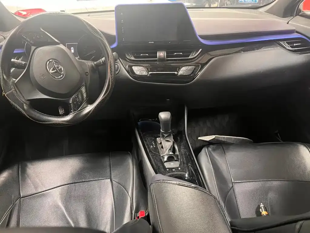 Toyota IZOA — фото 5