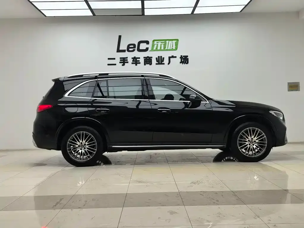 Mercedes-Benz GLC 2023 из CN, фото 2