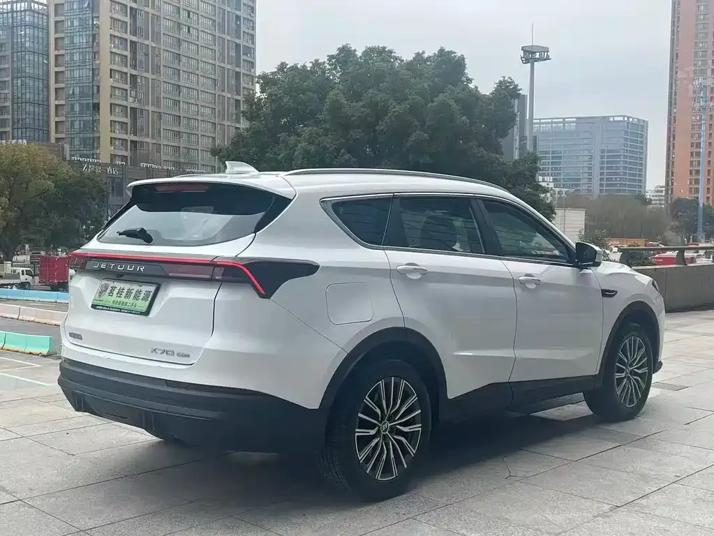Jetour X70 C-DM 2024 из CN, фото 2