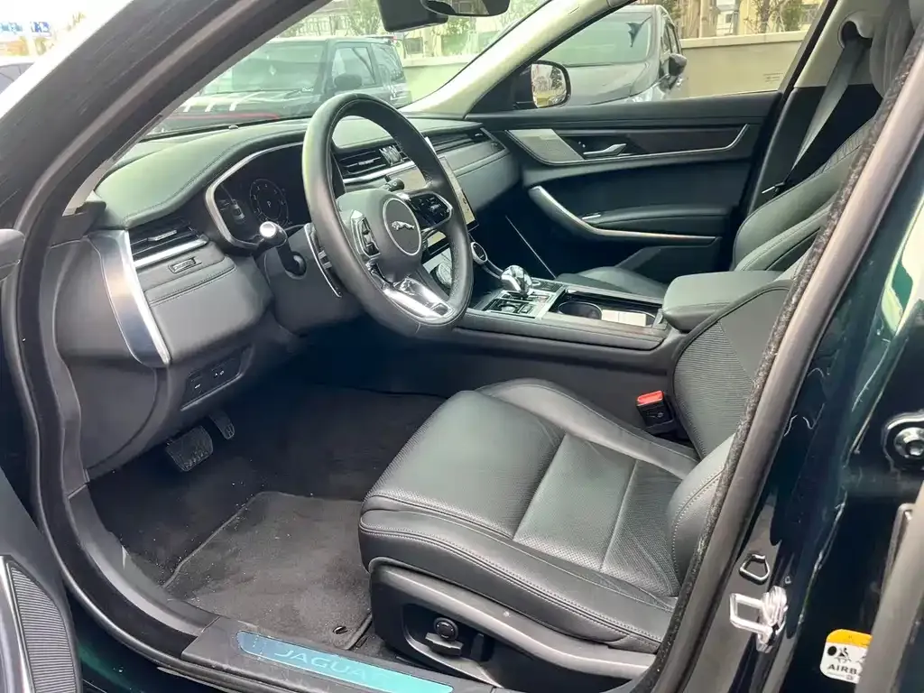 Jaguar XFL 2024 из CN, фото 4