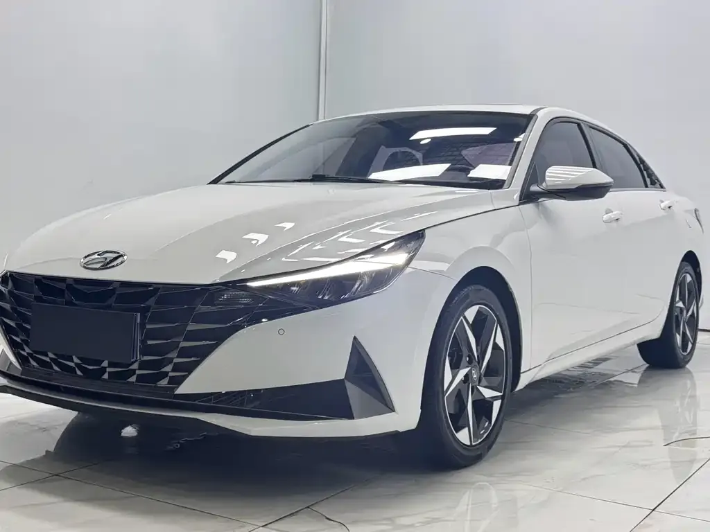 Hyundai Elantra 2021 из CN, фото 1