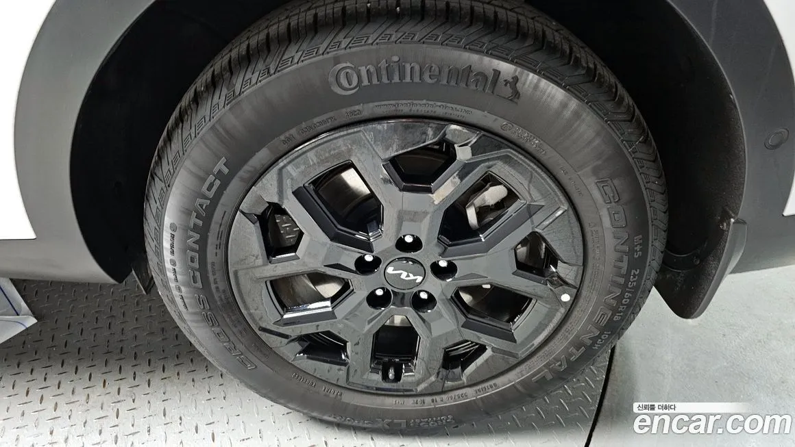Kia Sorento — фото 9
