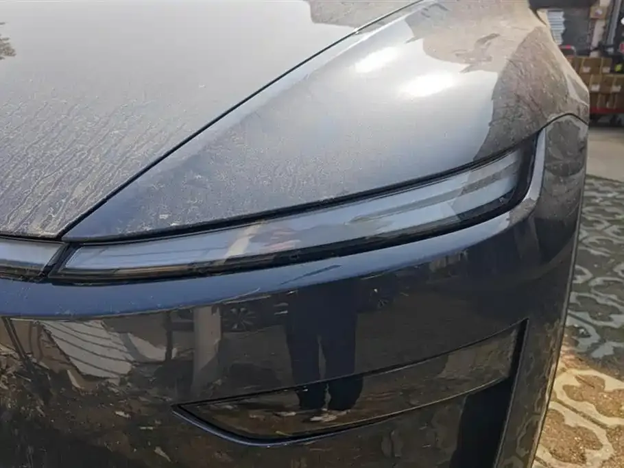 Tesla Model Y 2025 из CN, фото 2