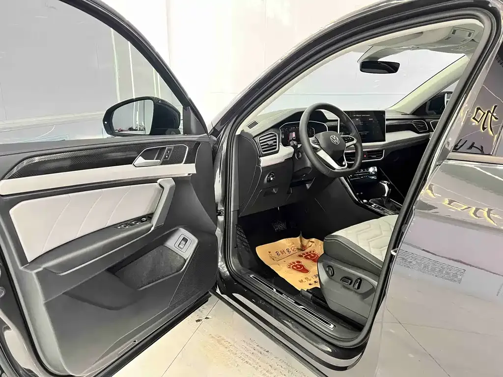 Volkswagen Tayron 2023 из CN, фото 3