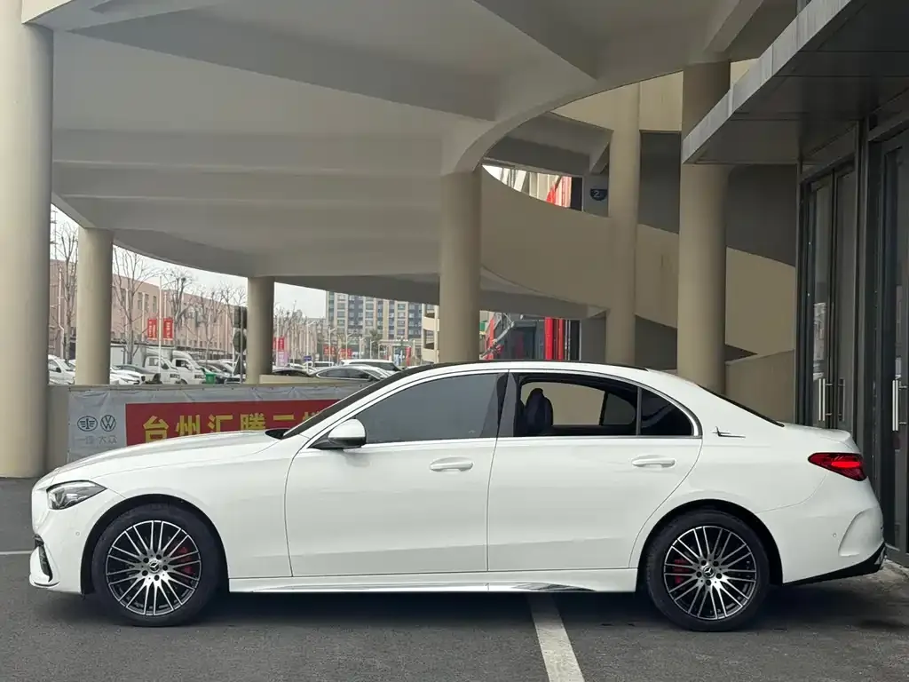 Mercedes-Benz C-Class 2023 из CN, фото 4