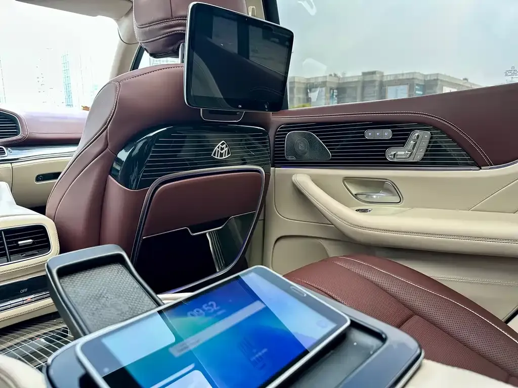 Mercedes-Benz GLS — фото 2