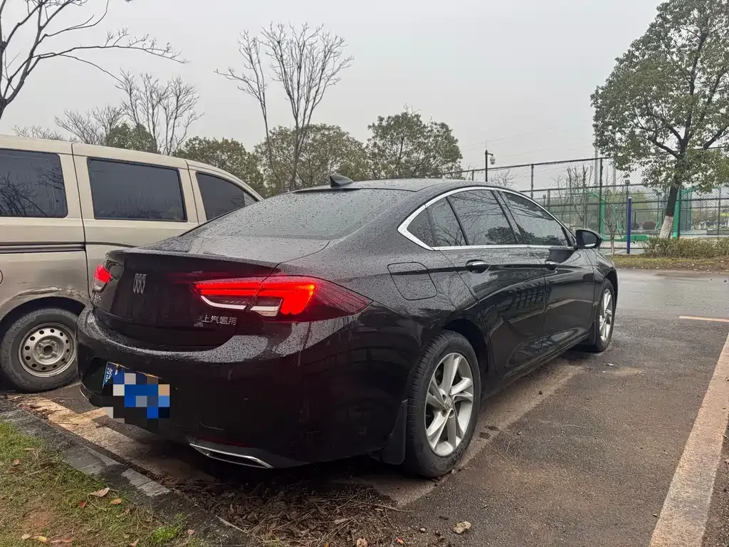 Buick Regal — фото 7