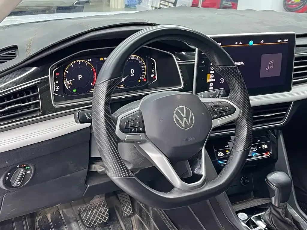 Volkswagen Tiguan L 2024 из CN, фото 2