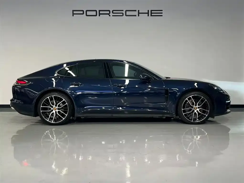 Porsche Panamera — фото 10