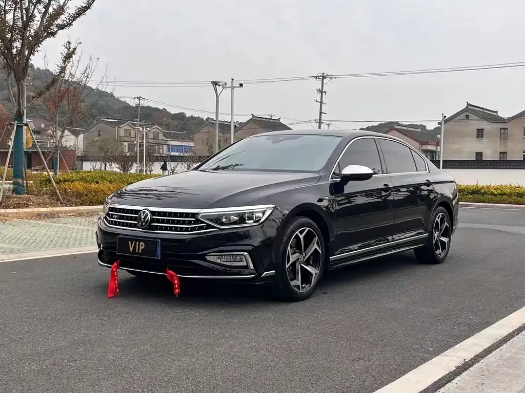 Volkswagen Magotan 2023 из CN, фото 4