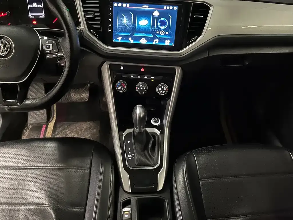 Volkswagen T-Roc 2021 из CN, фото 4