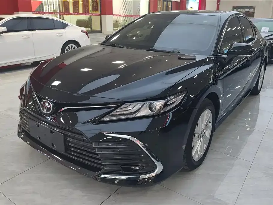 Toyota Camry 2022 из CN, фото 1