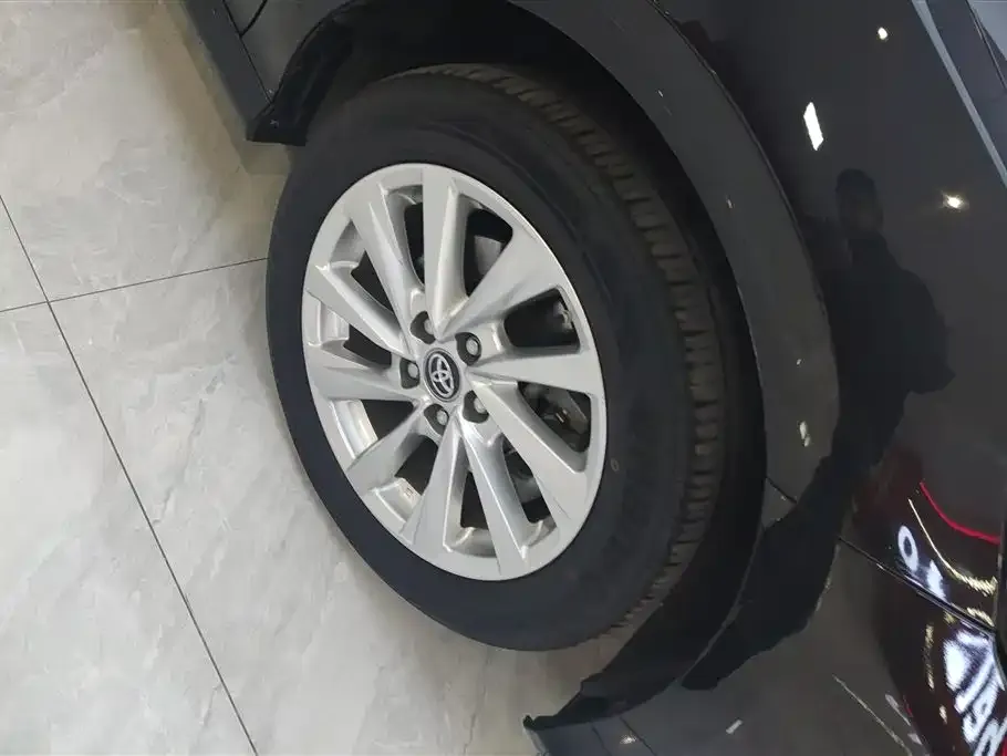 Toyota Camry 2022 из CN, фото 5