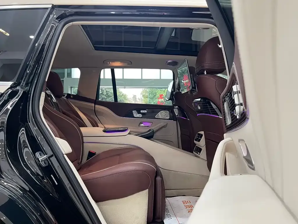 Mercedes-Benz GLS 2023 из CN, фото 3