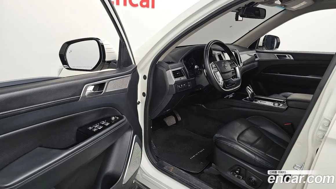 KG Mobility (Ssangyong) Rexton 2022 из KR, фото 4