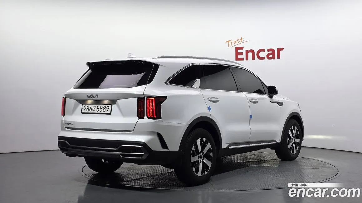Kia Sorento — фото 3