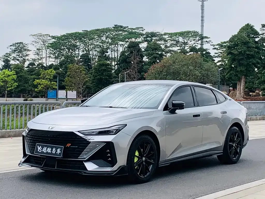 Changan UNI-V 2023 из CN, фото 1