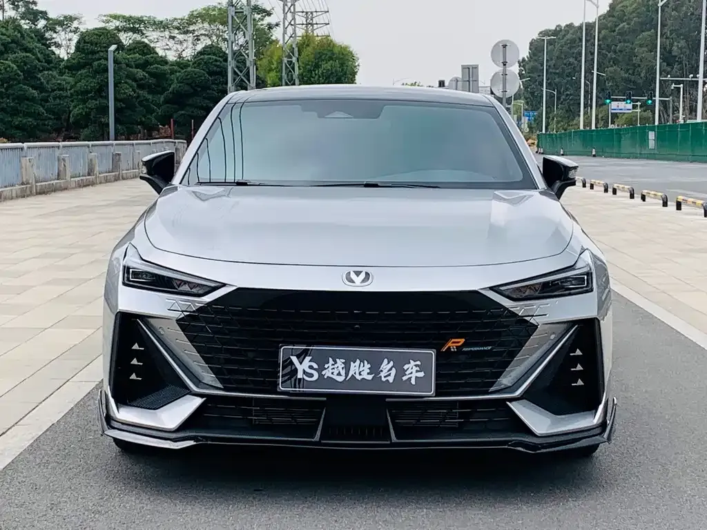Changan UNI-V 2023 из CN, фото 6