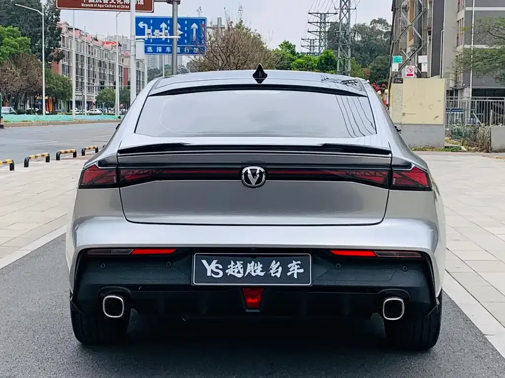 Changan UNI-V 2023 из CN, фото 7