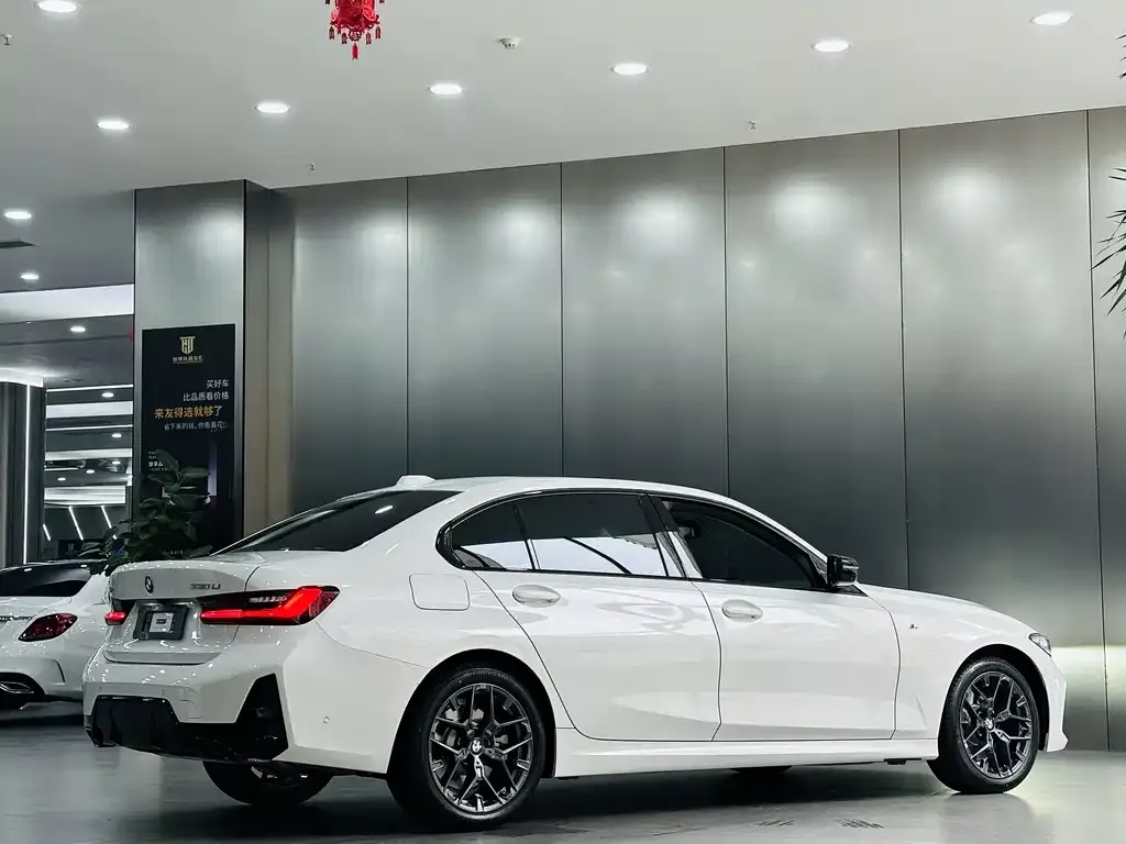 BMW 3 Series 2025 из CN, фото 6