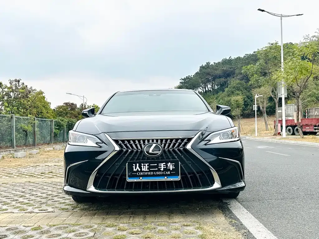 Lexus ES 2023 из CN, фото 10