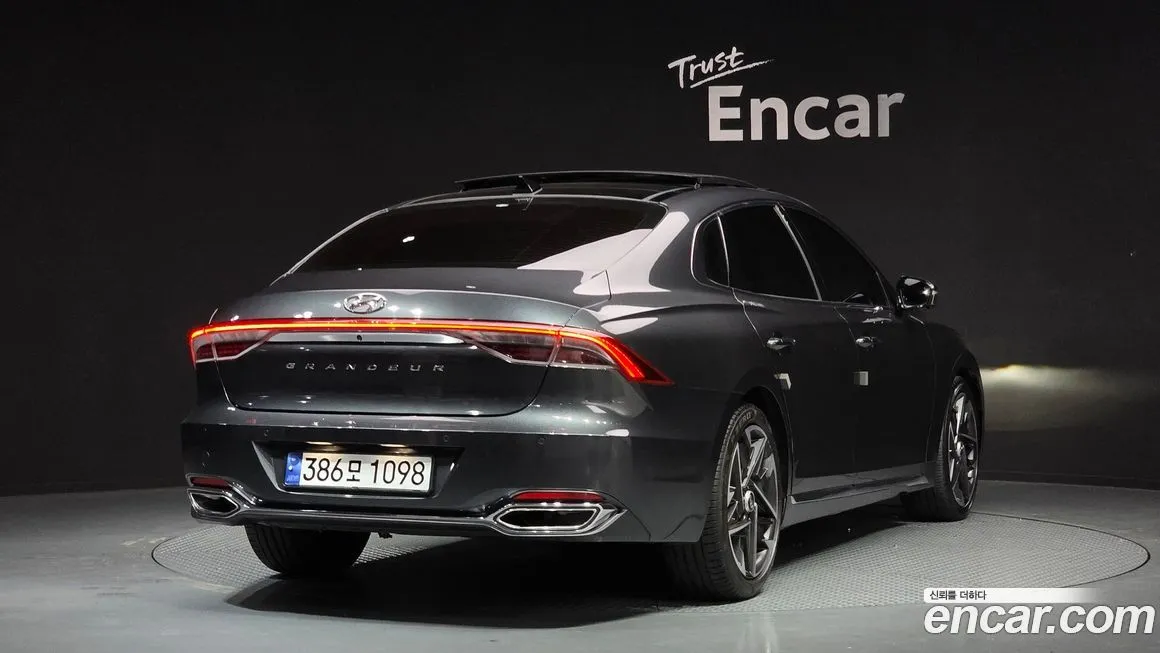 Hyundai Grandeur 2021 из KR, фото 2
