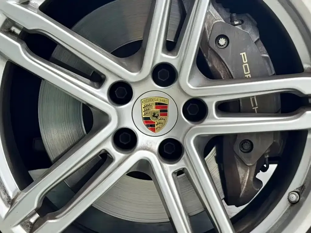 Porsche Macan — фото 6
