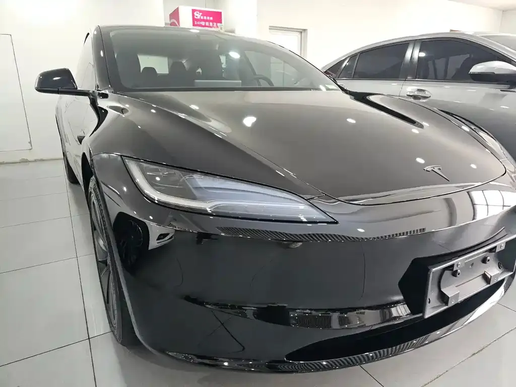 Tesla Model 3 2025 из CN, фото 7