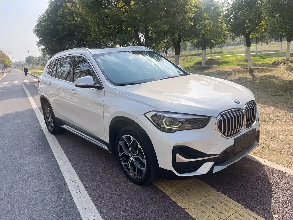 BMW X1 — фото 6