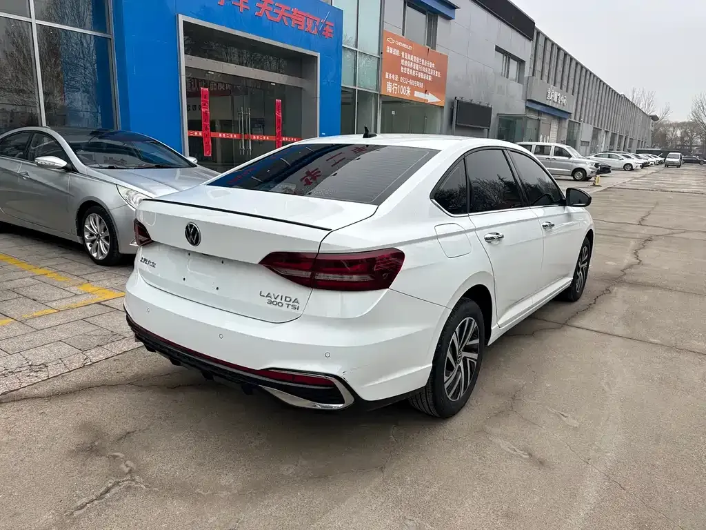 Volkswagen Lavida 2024 из CN, фото 9